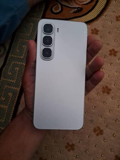 Infinix hot 60i