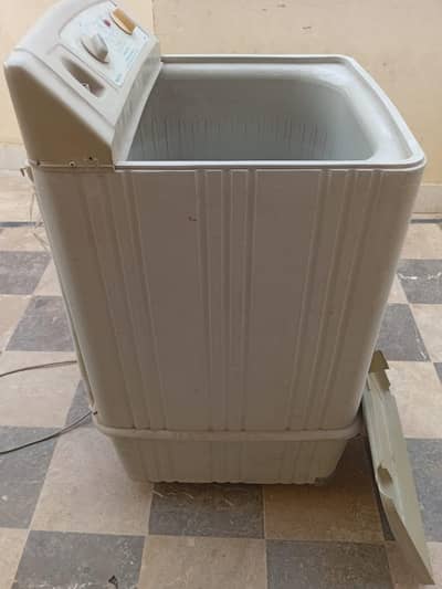 Washing Machine – Good Working Condition