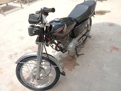 Honda CG 125 bike for sale