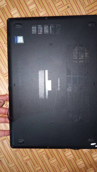 Dell laptop core i3 7th generation 8gb ram 128 SSD