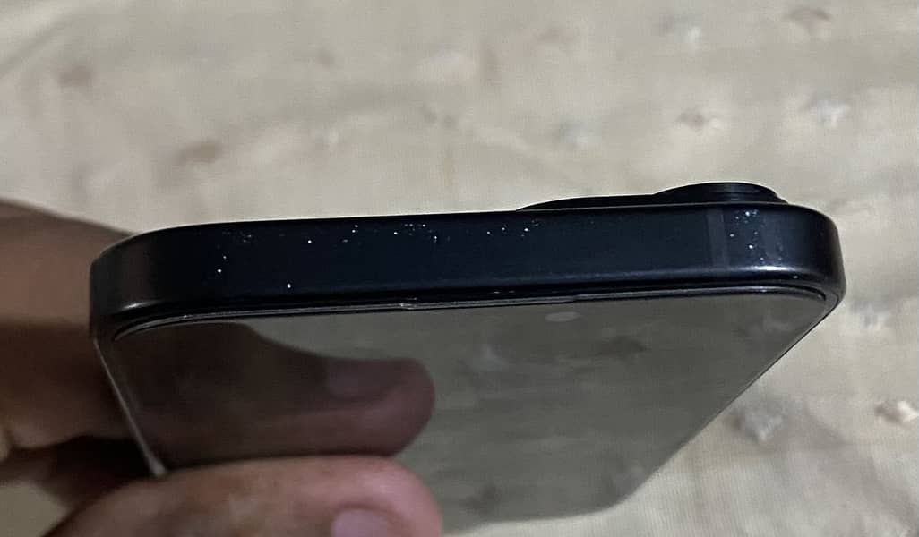 Iphone 15 4