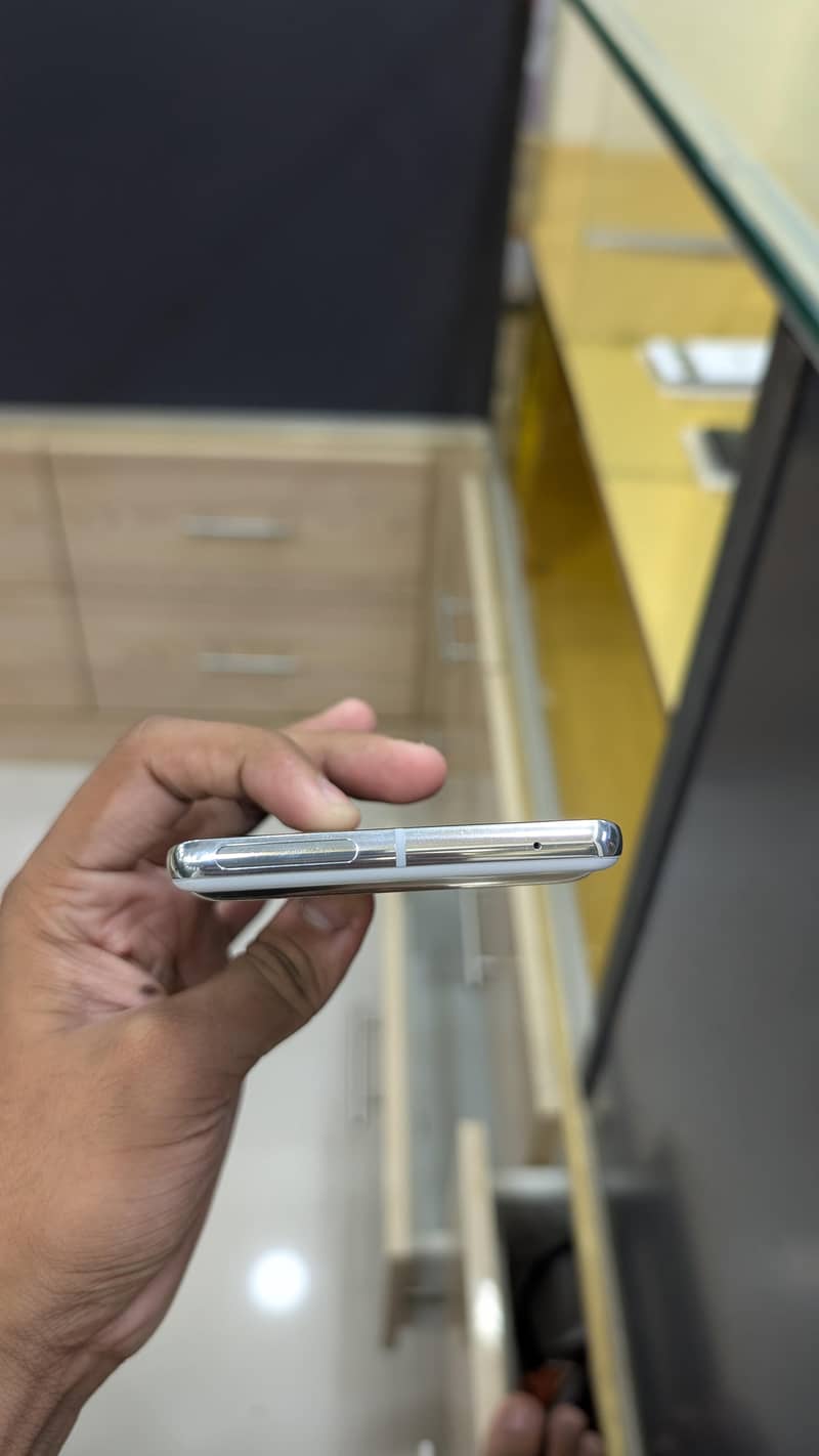 Google Pixel 7 Pro 4