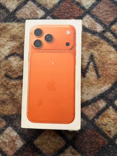 Apple iPhone 17 Pro Max Factory Unlock 256GB – 100% Battery Health – C