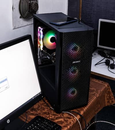 Ryzen 5 3600 | RTX 2060 6GB | 16GB Corsair RGB | Gaming PC