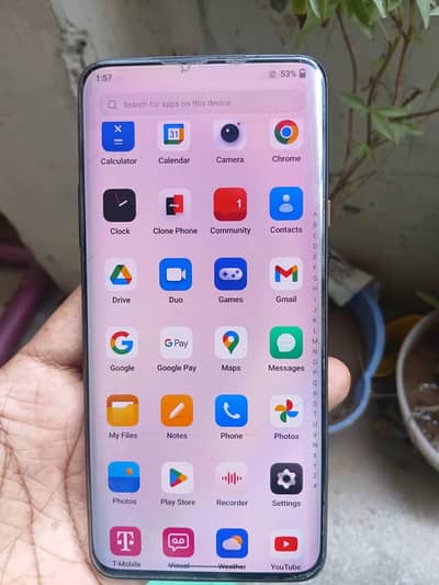 oneplus 7T 12 256 just back crack pic mein Dekhen
