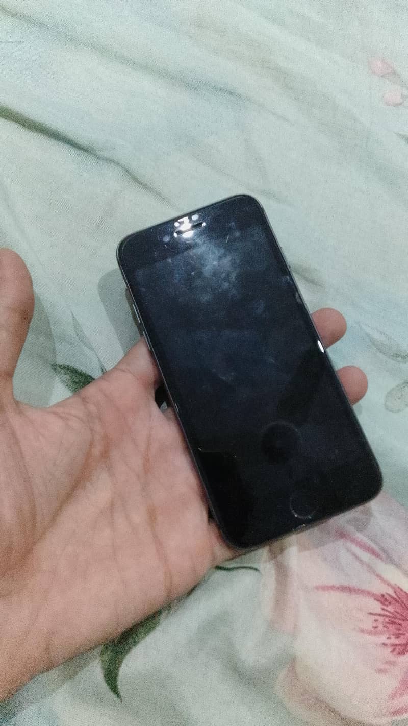 Apple iPhone 8 2