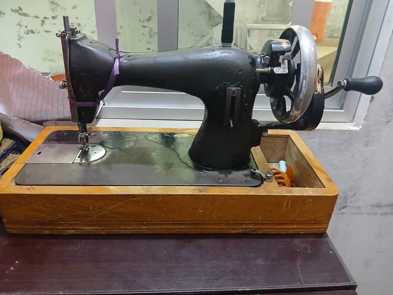 rocket sewing machine 0