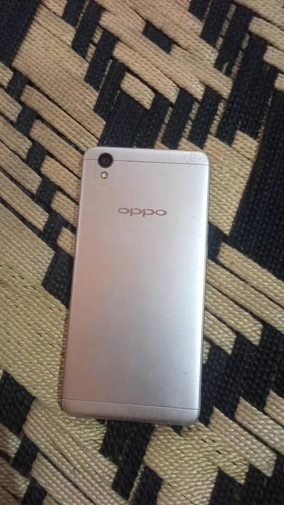OPPO A37
