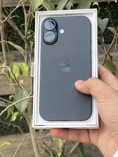 iPhone 17 Pro Max 256GB (Non-PTA / JV Sim) - 10/10 Condition