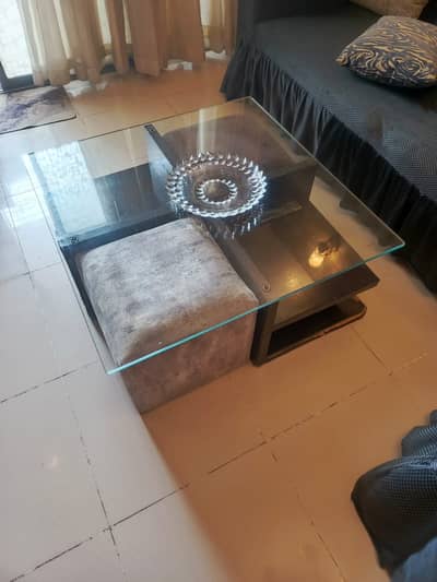 Modern Glass Coffee Table – Used