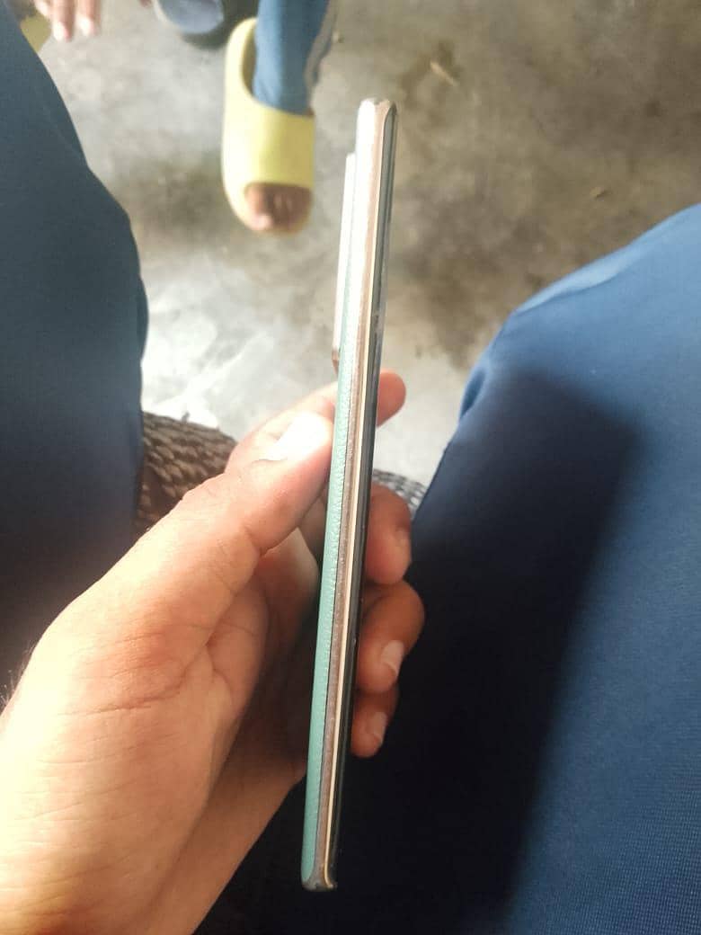 Infinix Note 40 Pro Plus 5g 3