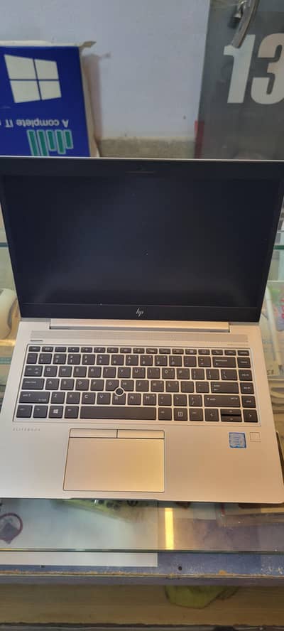 HP 840 g5