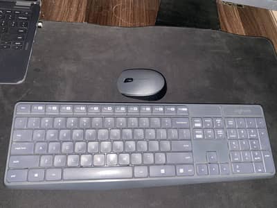 Wireless Keyboard and Mouse