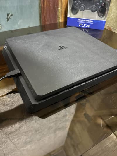 Plays station 4