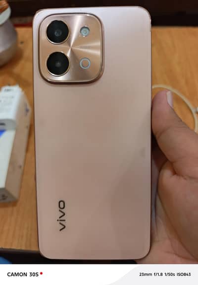 Vivo Y28