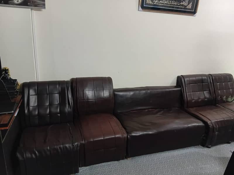 6 Sofas 2+1+1+1+1 7