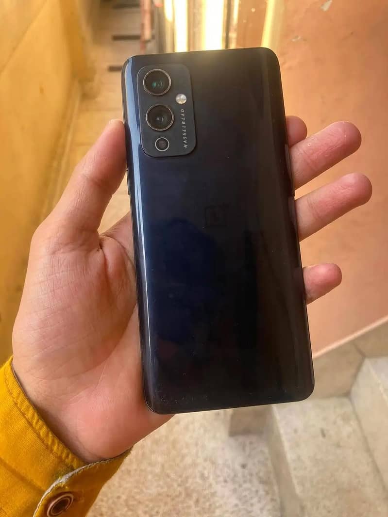 OnePlus 9 0