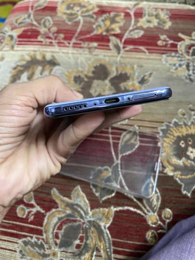 Vivo V50