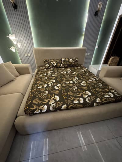 King size bed