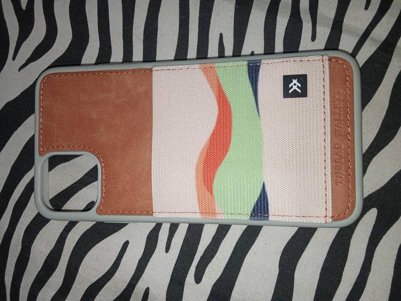 Iphone 11 Pro Max Thread Wallets 2