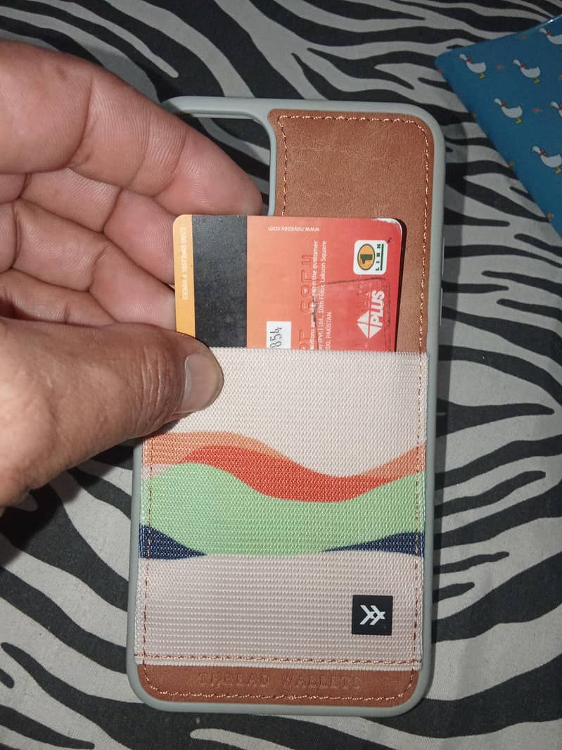 Iphone 11 Pro Max Thread Wallets 4