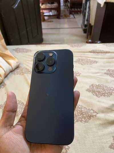 Apple iPhone 15 Pro