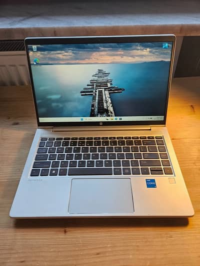HP ProBook 440 G9 (i5 12gen (1235U) , 8gb ram, 256gb rom)