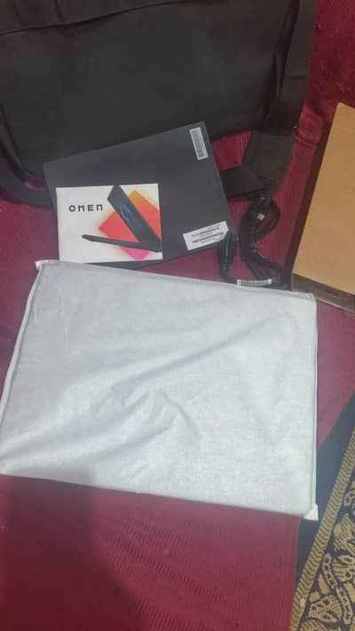 HP Omen 16 Ultra 9 RTX 5070 16GB 1TB 240Hz Brand New Sealed