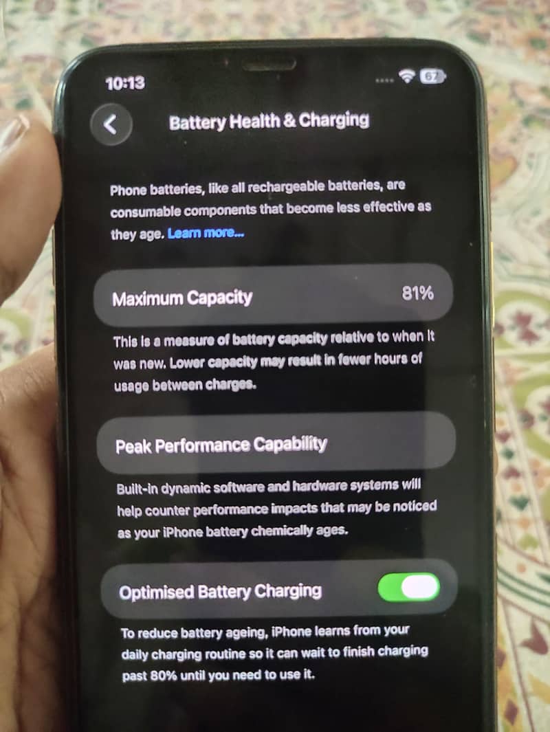 iphone 11 pro max 4