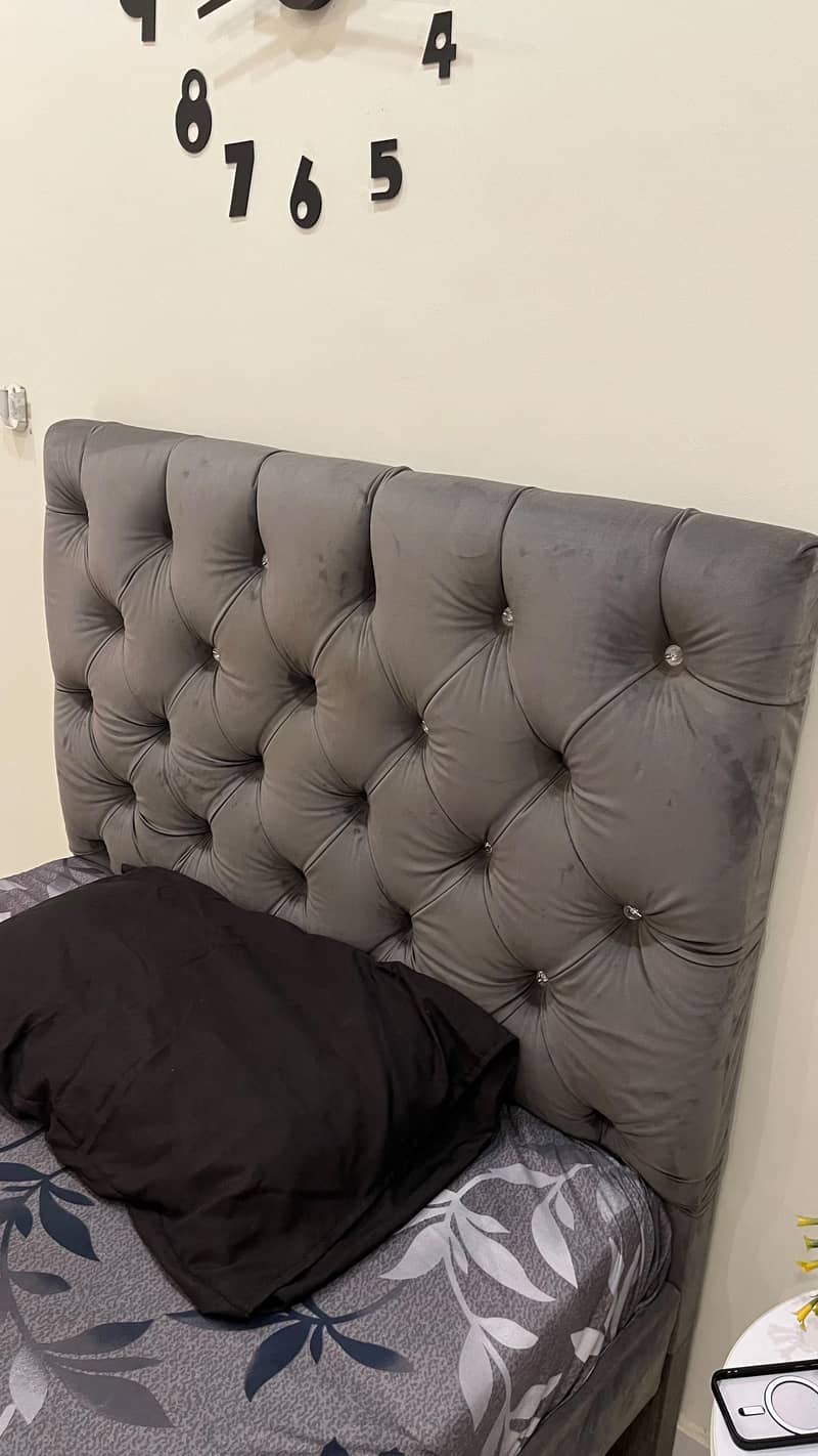 cushion single bed 1