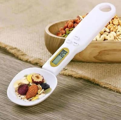 Digital spoon scale