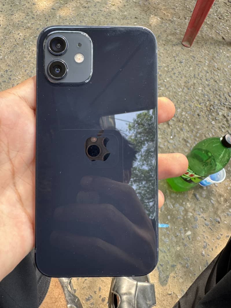 Apple iPhone 12 5