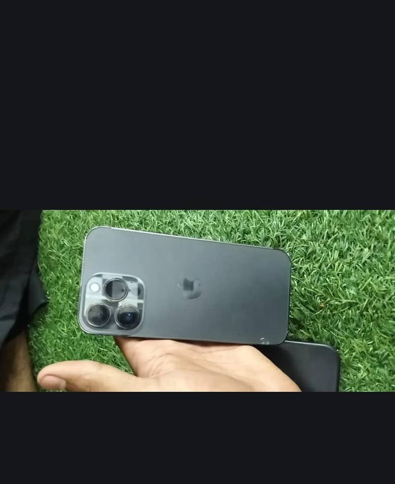 iphone 13 pro 2