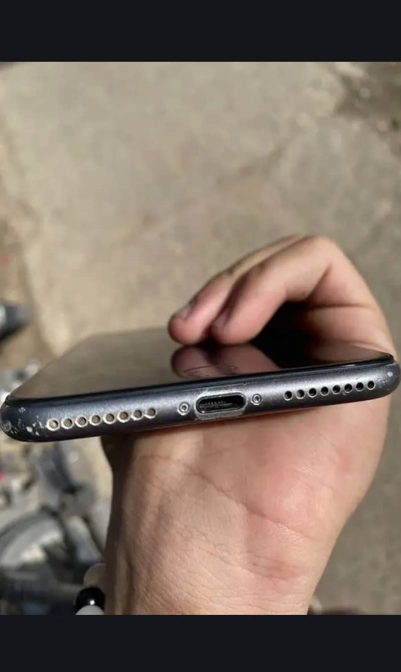 Apple iPhone 8 Plus 6
