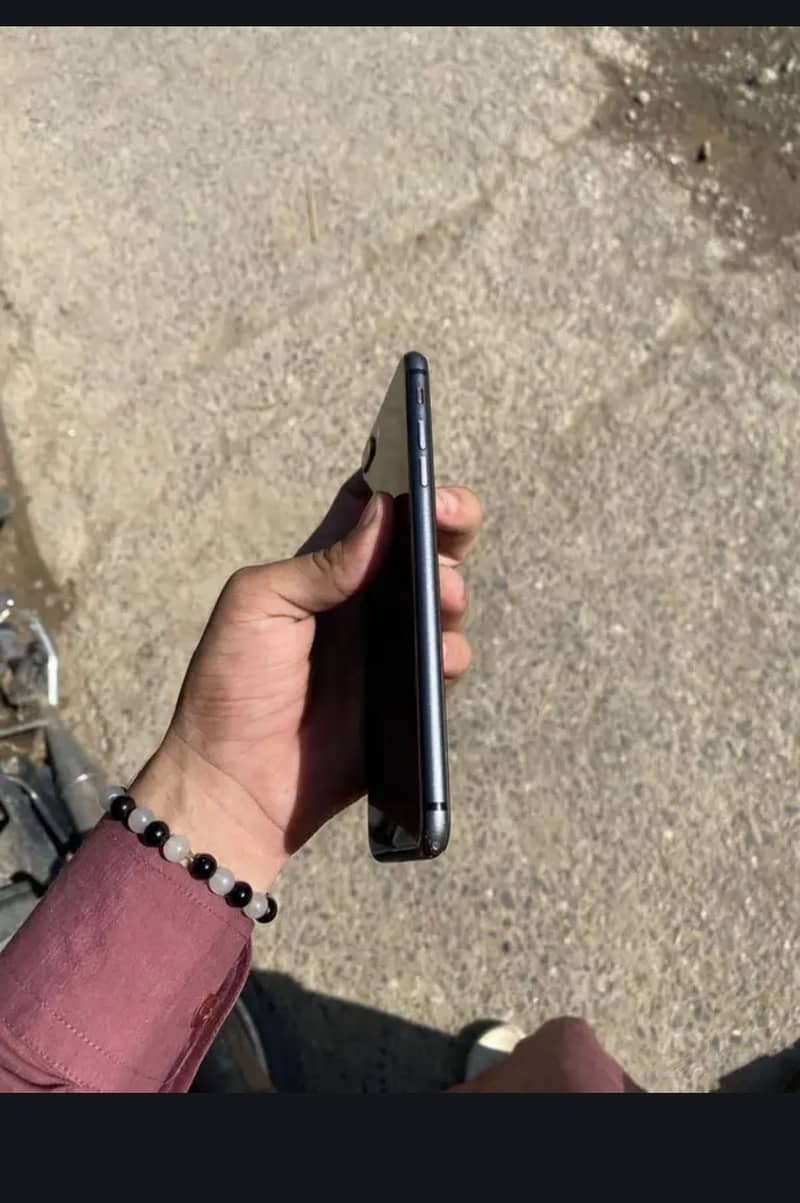 Apple iPhone 8 Plus 8