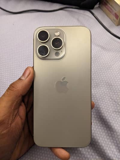 Apple iPhone 15 Pro Max