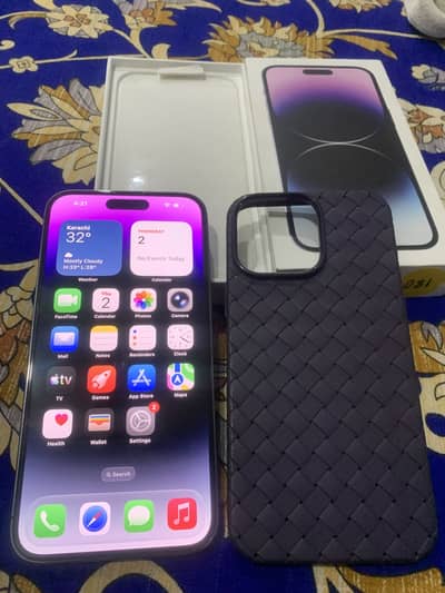 Iphone 14promax purple