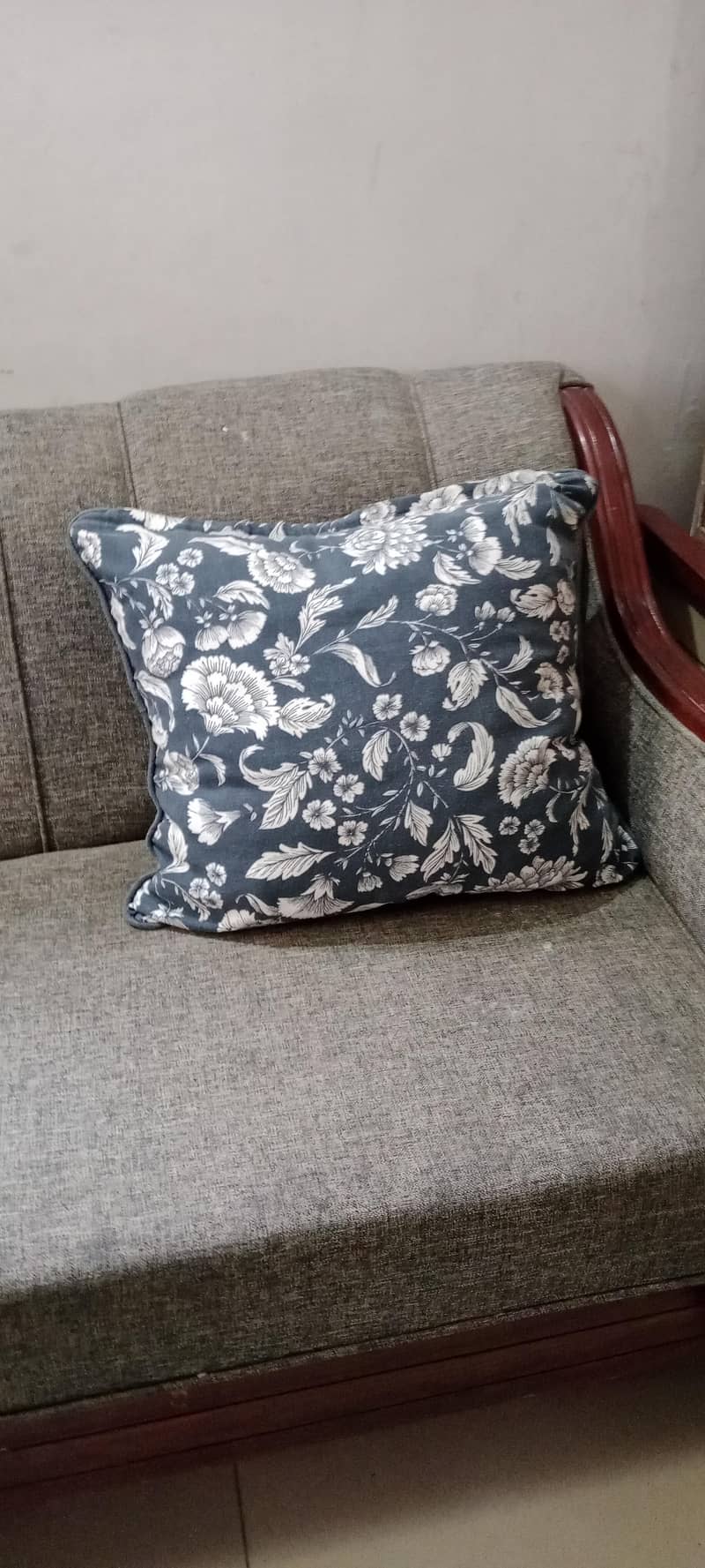 five seater Sofa set 1