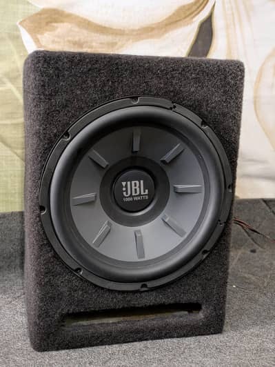 jbl sabwoofer full bas with box