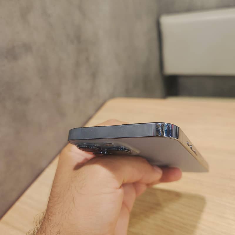 Apple iPhone 13 Pro 9