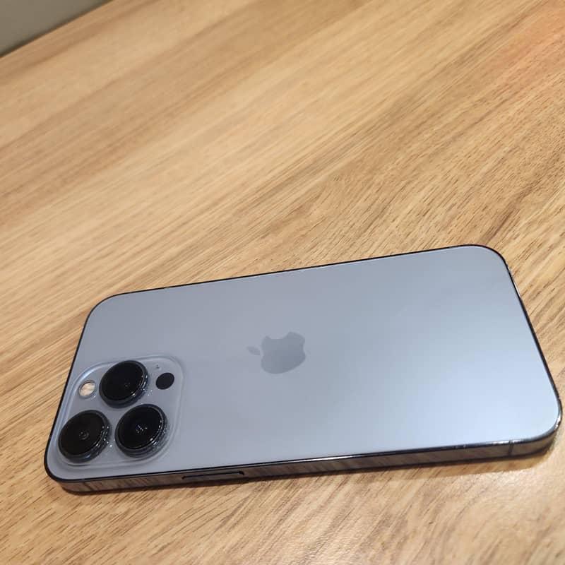 Apple iPhone 13 Pro 11