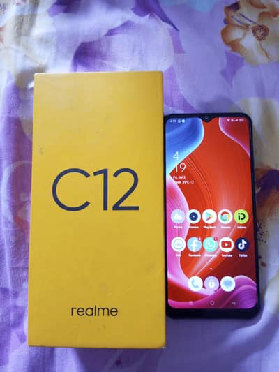 good codition realme c12 with box & charger