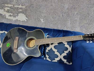 Acoustic guitar for Sale