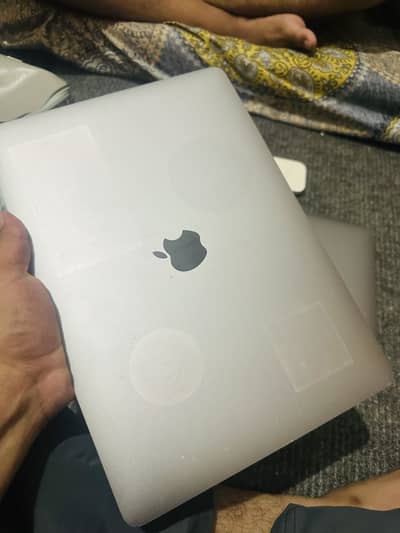 MacBook Air 2020 | intel I-5 (16-512GB)