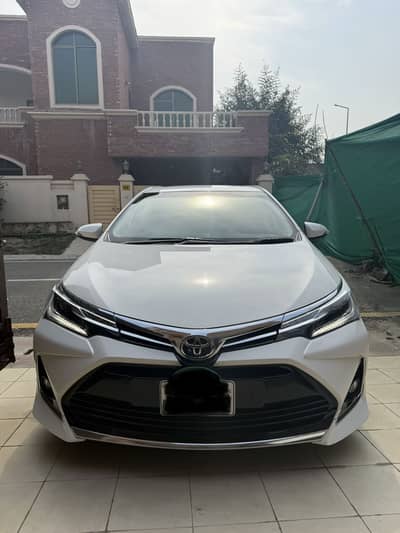 Toyota Corolla altis grande 2023