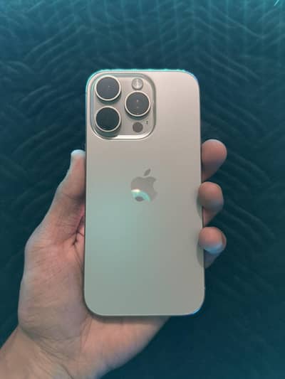 Apple iPhone 16 Pro