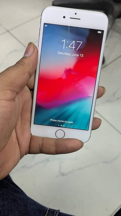 Apple iPhone 6