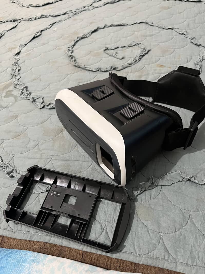 VR hedset 1