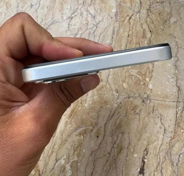 Realme C71 4
