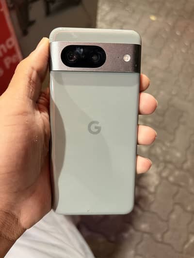 Google Pixel 8